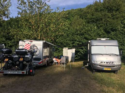 Een foto toegevoegd aan een locatie