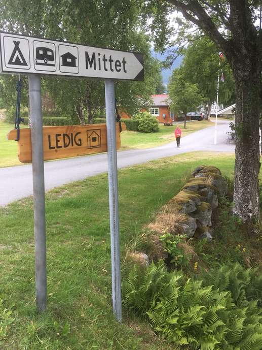 Einem Ort wurde ein Foto hinzugefügt