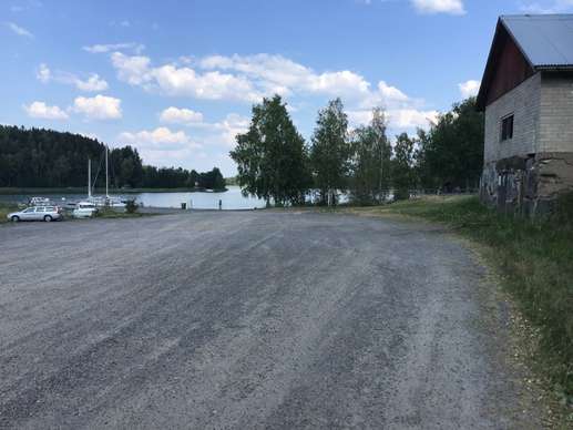 Added a photo to a location