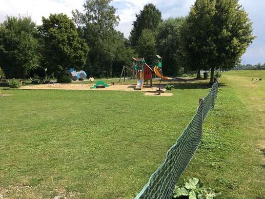 Added a photo to a location