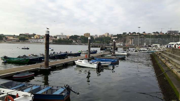 Parking Sao Pedro da Afurada