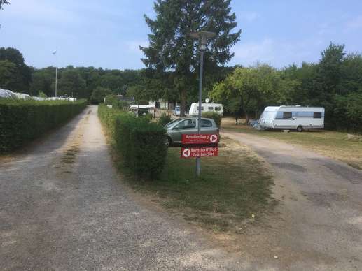 Einem Ort wurde ein Foto hinzugefügt