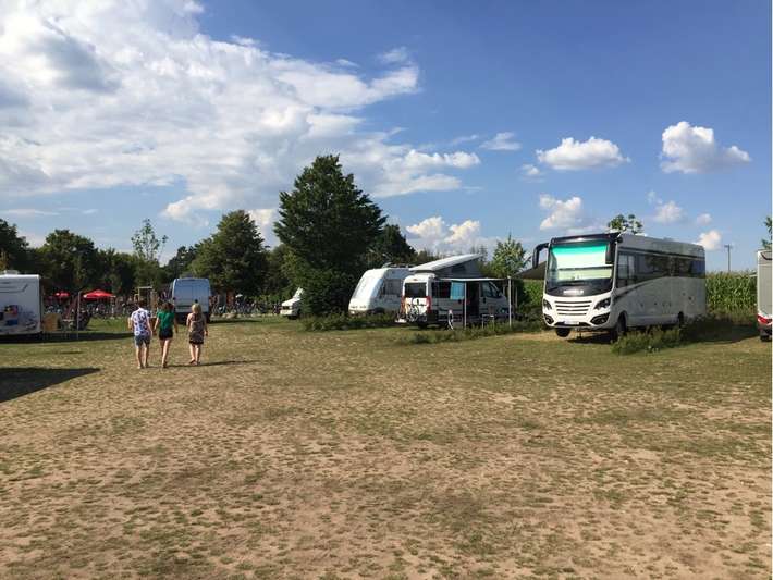 Wohnmobilstellplatz am Naturfreibad Weissbachmühle