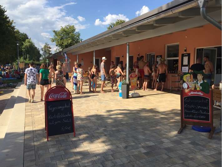 Wohnmobilstellplatz am Naturfreibad Weissbachmühle