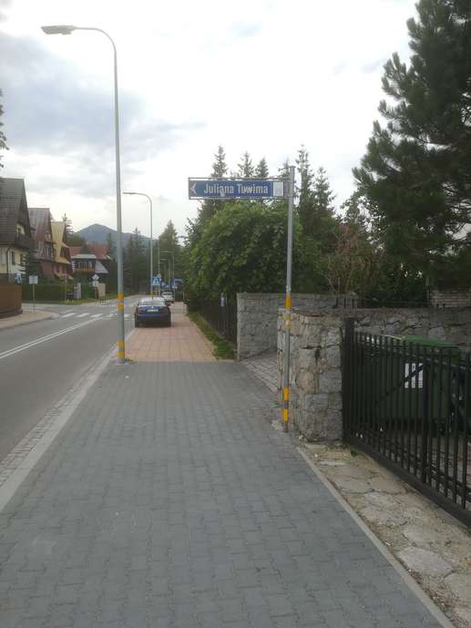 Einem Ort wurde ein Foto hinzugefügt