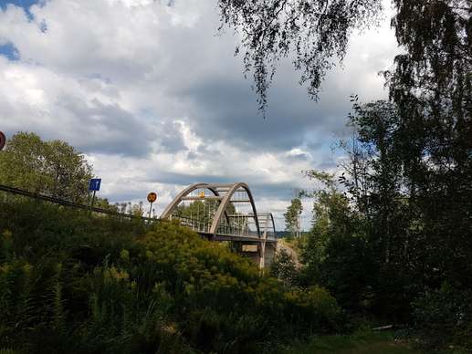 Einem Ort wurde ein Foto hinzugefügt