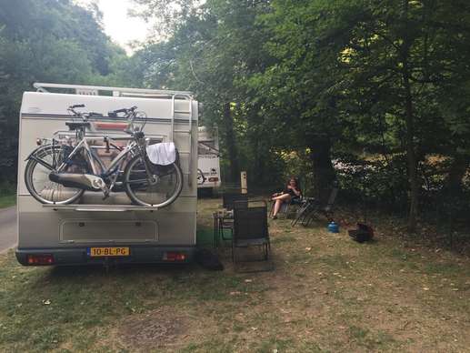 Een foto toegevoegd aan een locatie