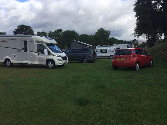 Riverside Chalets Caravan and Camping