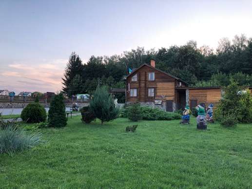 Added a photo to a location