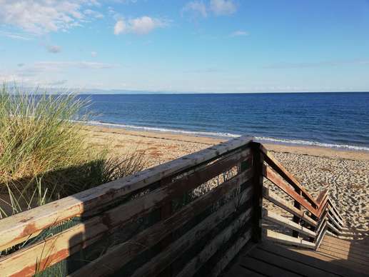 Added a photo to a location
