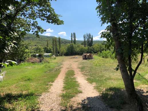 Added a photo to a location