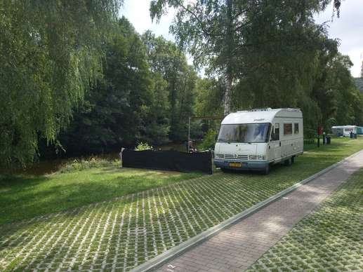 Een foto toegevoegd aan een locatie