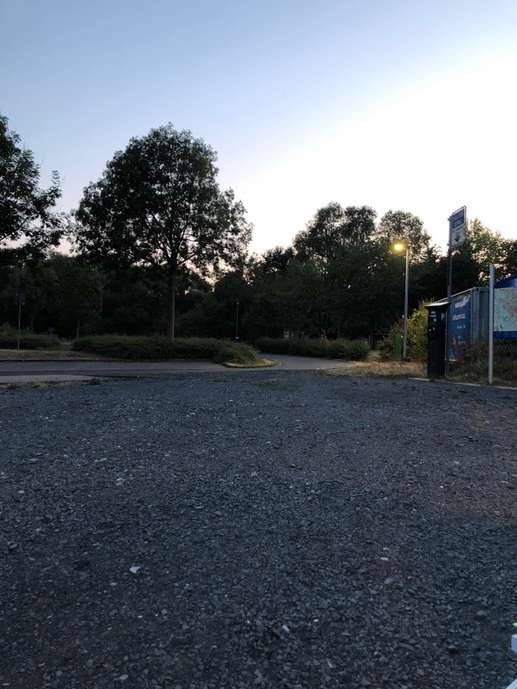 Einem Ort wurde ein Foto hinzugefügt