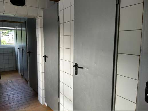 Einem Ort wurde ein Foto hinzugefügt