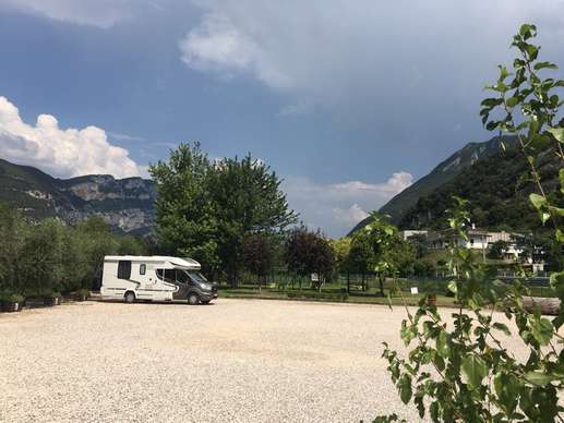 Added a photo to a location