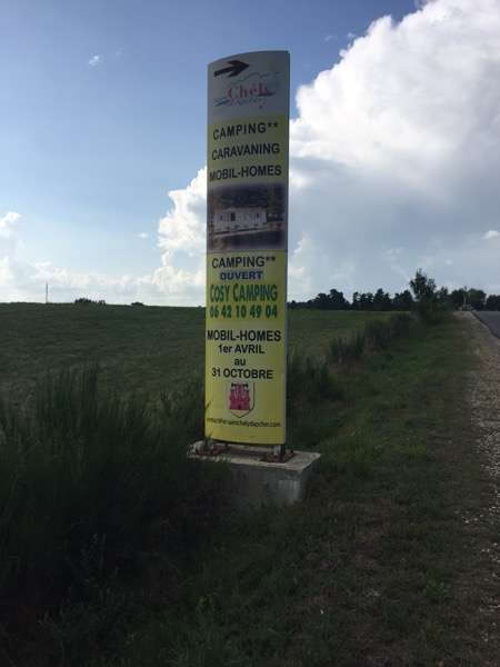 Einem Ort wurde ein Foto hinzugefügt