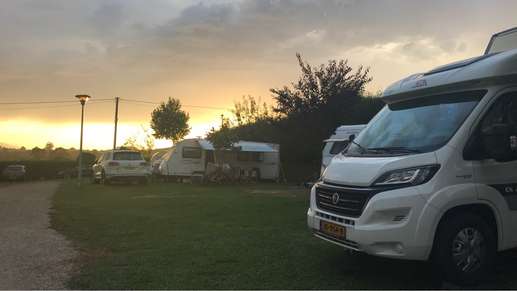 Een foto toegevoegd aan een locatie