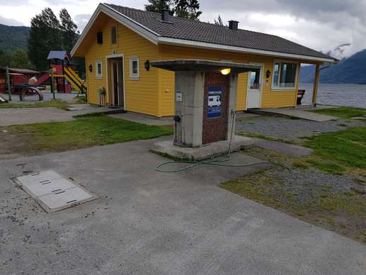 Een foto toegevoegd aan een locatie