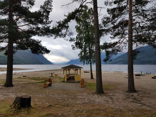 Een foto toegevoegd aan een locatie