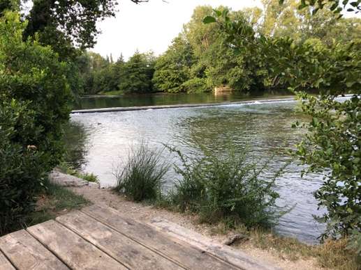 Added a photo to a location