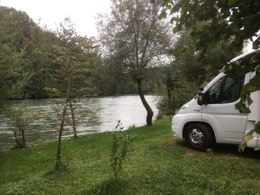 Een foto toegevoegd aan een locatie