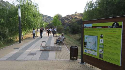Added a photo to a location