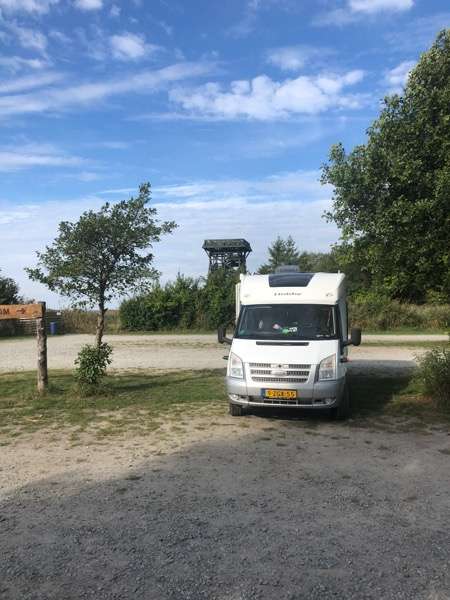 Een foto toegevoegd aan een locatie