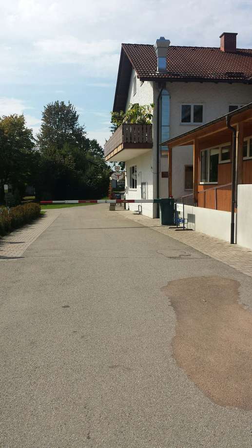 Einem Ort wurde ein Foto hinzugefügt