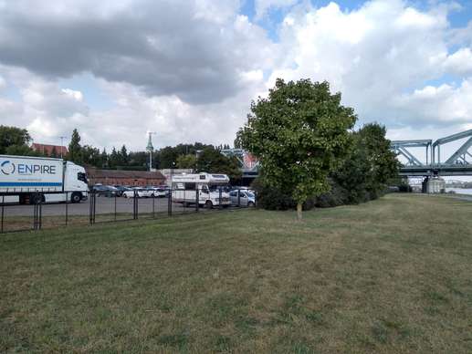 Added a photo to a location