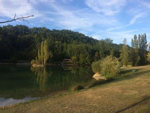 Added a photo to a location