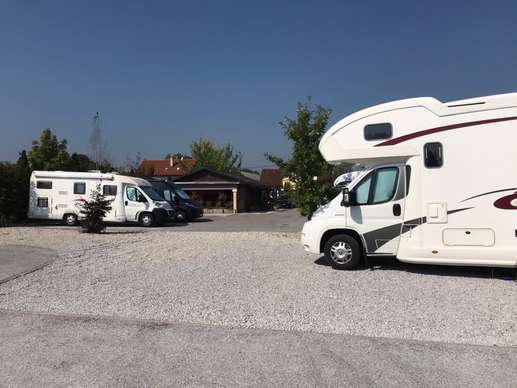Een foto toegevoegd aan een locatie