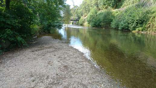 Added a photo to a location