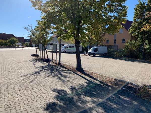 Parking Schlüsselfeld