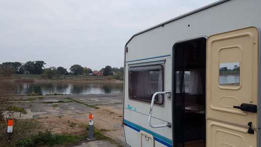 Added a photo to a location