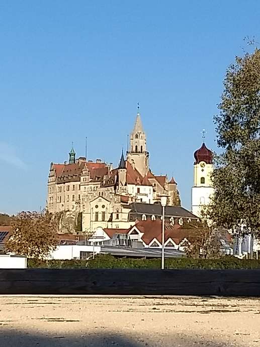 Added a photo to a location
