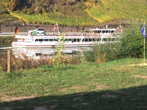 Added a photo to a location