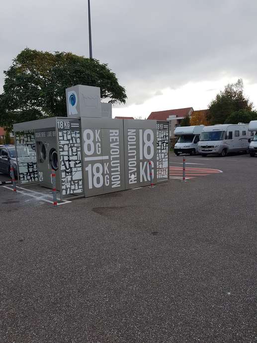 Einem Ort wurde ein Foto hinzugefügt