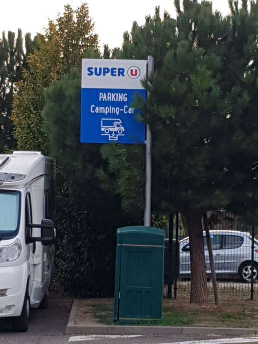 Einem Ort wurde ein Foto hinzugefügt
