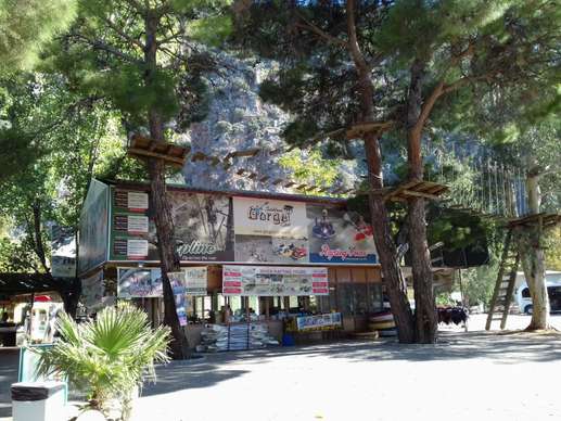 Added a photo to a location