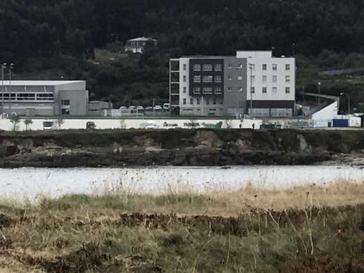 Einem Ort wurde ein Foto hinzugefügt