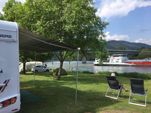 Aggiunta una foto a una posizione