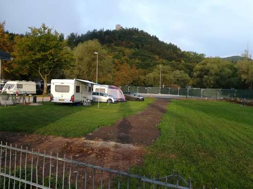 Einem Ort wurde ein Foto hinzugefügt