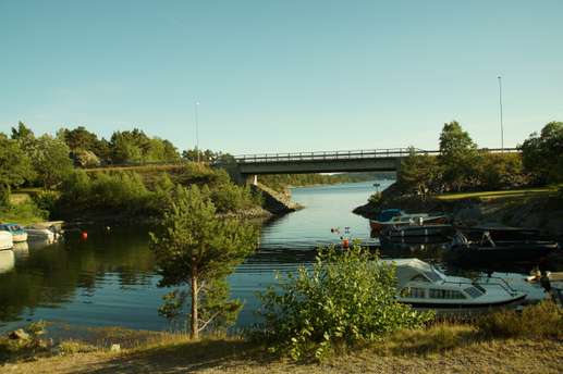 Einem Ort wurde ein Foto hinzugefügt