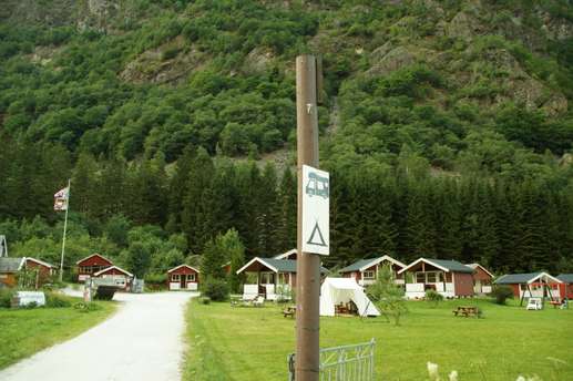 Einem Ort wurde ein Foto hinzugefügt