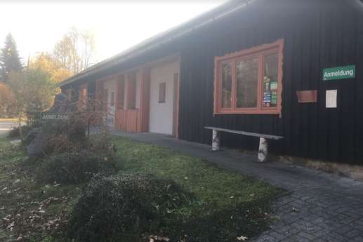 Einem Ort wurde ein Foto hinzugefügt