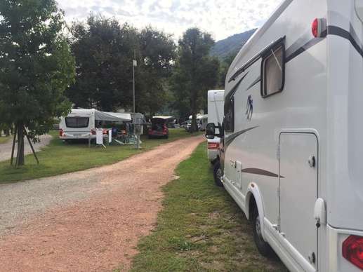Ajout d'une photo à un emplacement