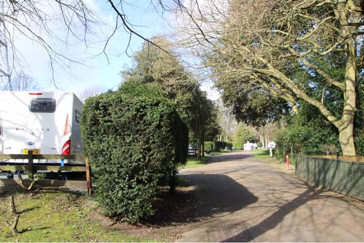 Crystal Palace Caravan Club Site