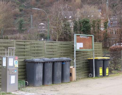 Einem Ort wurde ein Foto hinzugefügt