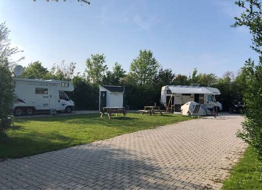 Een foto toegevoegd aan een locatie