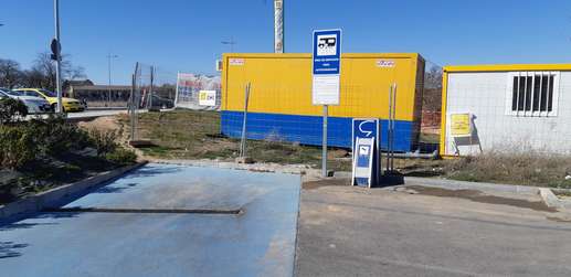 Added a photo to a location